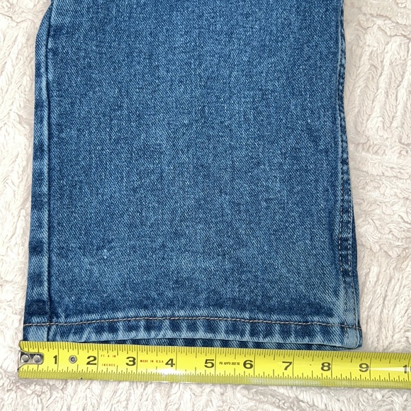 Wrangler 34 x 30 jeans, EUC - Picture 14 of 14